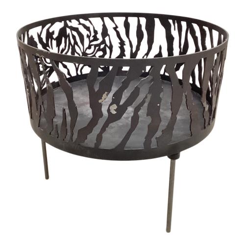 Sanzoku Mountain (サンゾクマウンテン) mouncom 虎 焚火台