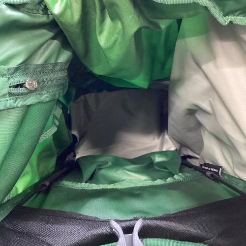 OSPREY (オスプレー) バックパック S/M 16-20in グリーン Kestrel 48