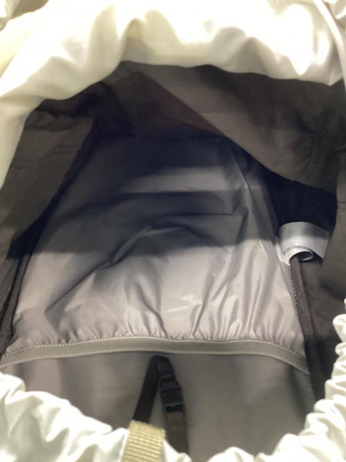 FJALLRAVEN (フェールラーベン) バックパック オリーブ SINGI48