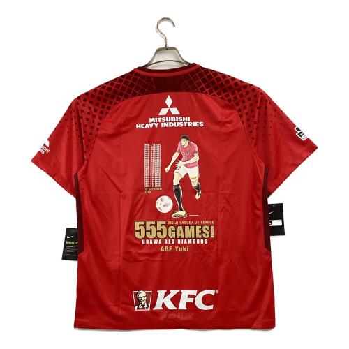 浦和レッズ (ウラワレッズ) サッカーユニフォーム 902455-611 J1通算555試合出場記念 高橋陽一先生コラボ @ メンズ SIZE 3XL レッド