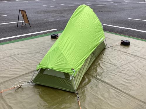 mont-bell (モンベル) 登山用テント 1122685 ボトムにシミヨゴレ有 ムーンライトテント1