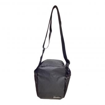 Last Frontier Design (ラストフロンティアデザイン) ショルダーポーチ ブラック