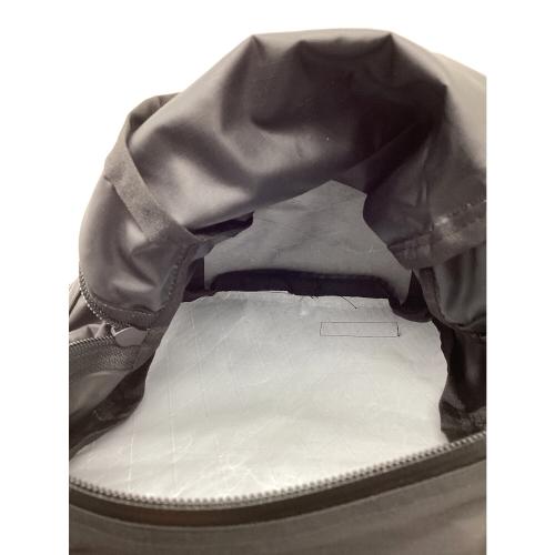 Last Frontier Design (ラストフロンティアデザイン) ショルダーポーチ ブラック