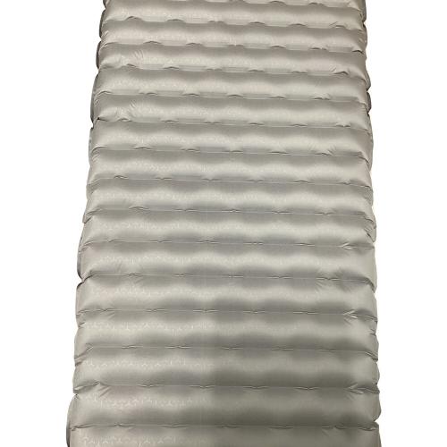 中古　Rab(ラブ) ウルトラスフィア4.5 Regular エアマット 楽天市場 | OutdoorStyle サンデーマウンテン - 軽量エアマットの新