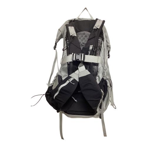 ARC'TERYX (アークテリクス) バックパック 27338 グレー エアリオス45