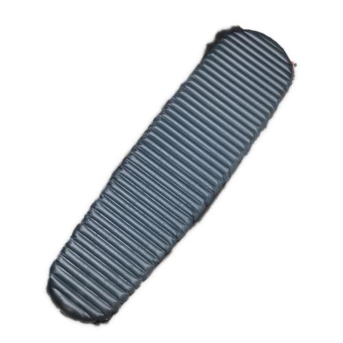 THERMAREST (サーマレスト) エアーマット ネイビー ポンプサック付 R値：2.3 レギュラー ネオエアー ウーバーライト