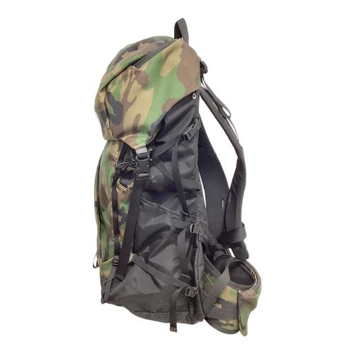 THE NORTH FACE (ザ ノース フェイス) バックパック NM61810 迷彩 SIZE L オリーブ テルス35