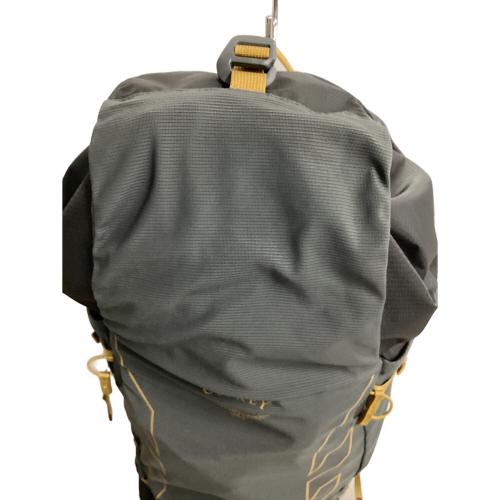 OSPREY (オスプレー) バックパック ダークチャコール タロンベロシティ30