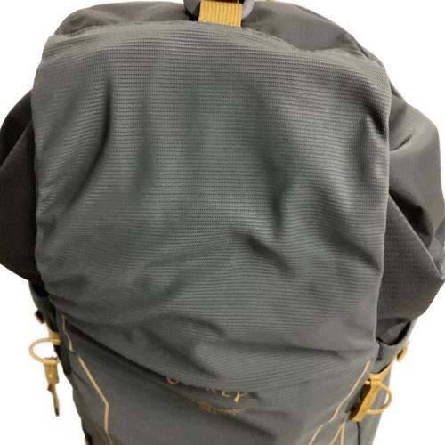OSPREY (オスプレー) バックパック ダークチャコール タロンベロシティ30