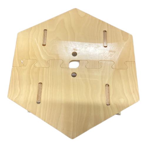 The Arth (ザァ～ッス) アウトドアテーブル ウレタンヘキ子