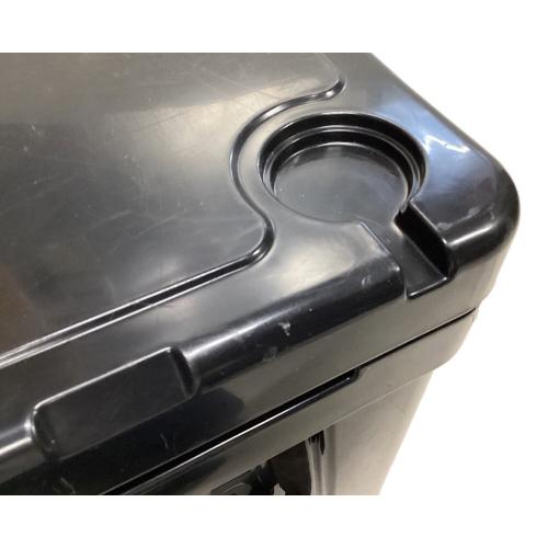 peace park (ピースパーク) クーラーボックス ロトモールド 45QT ブラック