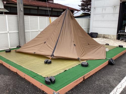 Seek Outside (シークアウトサイド) モノポールテント ストーブジャック付 レッドクリフ