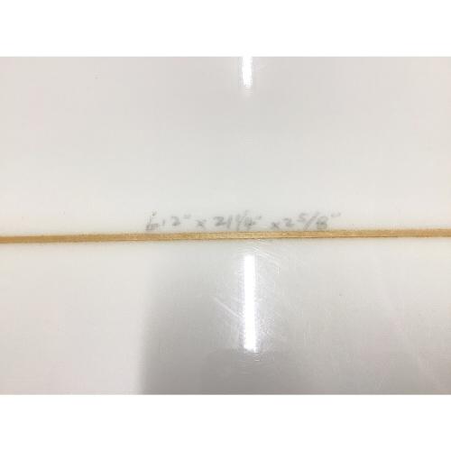 LUNGE SURFBOARDS ミッドレングス/ファンボード @ 6'2"×21 1/4"×2 5/8"