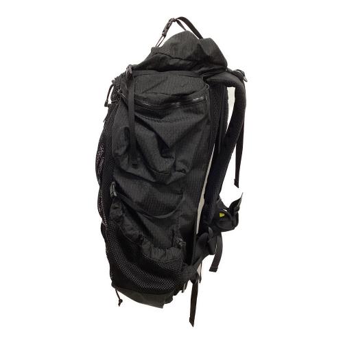 CAYL (ケイル) バックパック 45L SIZE SM TAE BAEK 2 (b-grid) ブラック