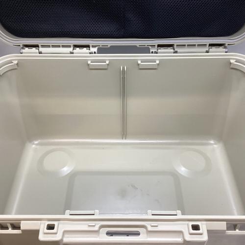 Yeti (イエティ) 収納ケース タンカラー LoadOut® ゴーボックス30 ギアケース