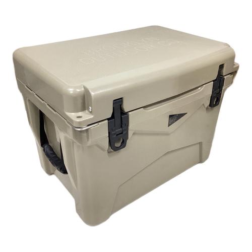 BROOKLYN OUTDOOR クーラーボックス 35QT カーキ The Cooler