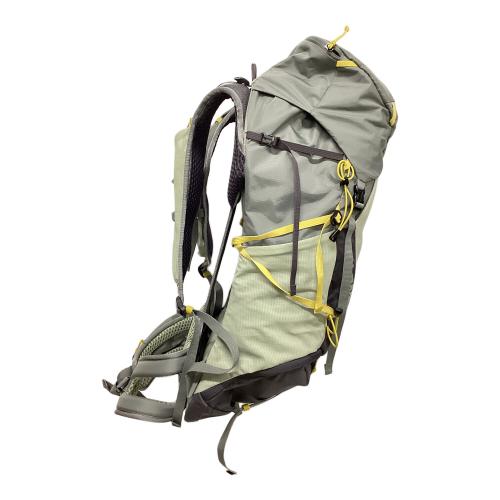 SALOMON (サロモン) バックパック C24668 グレー エアロトレック40