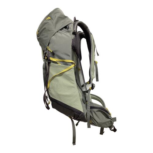 SALOMON (サロモン) バックパック C24668 グレー エアロトレック40