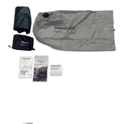 THERMAREST (サーマレスト) エアーマット ネイビー ポンプバッグ付き Sサイズ(119x51x6.4cm)/170g NeoAir Uberlite