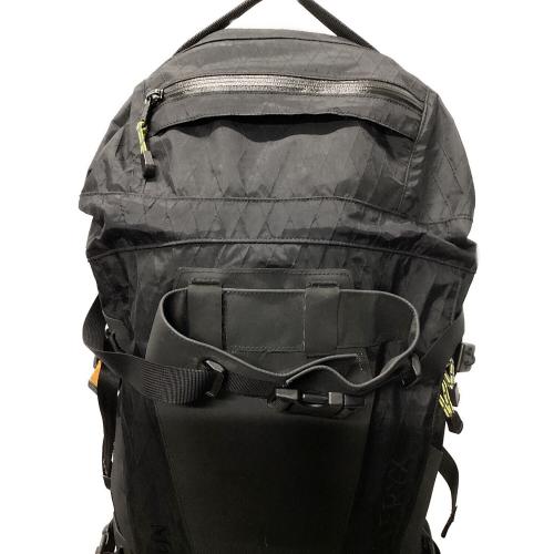 ARC'TERYX (アークテリクス) バックパック ブラック M40