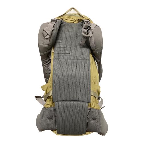 MYSTERY RANCH (ミステリーランチ) バックパック SIZE SM(38-51cm) ベージュ クーリー30