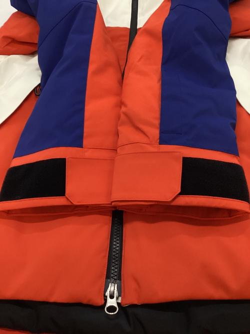 GOLDWIN (ゴールドウイン) 2-tone Color Hooded Jacket スキーウェア(ジャケット) G13303 24-25 メンズ SIZE XS ブルー×レッド×ホワイト