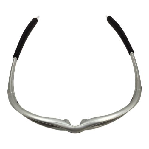 OAKLEY (オークリー) サングラス FM：5.56 LENS：BK 廃盤品 シルバー MINUTE