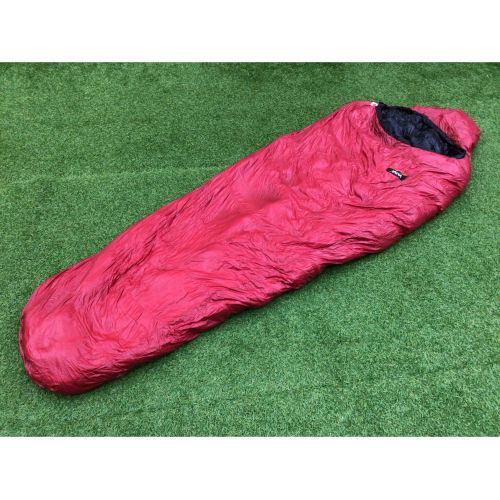 NANGA (ナンガ)ダウンバッグ 600STD レギュラー レッド【冬用】 最大長210×最大肩幅80cm(身長175cmまで)