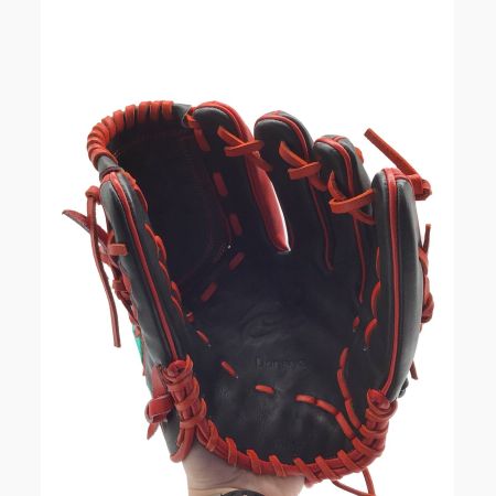 Donaiya (ドナイヤ) 軟式グローブ レッド×ブラック 収納ケース付
