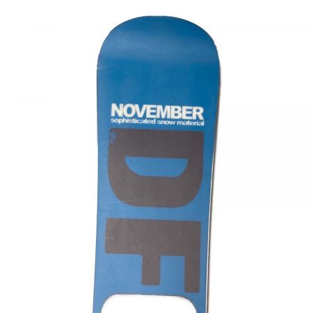 November (ノベンバー) D FOUR 148cm 2X4 キャンバー  スノーボード