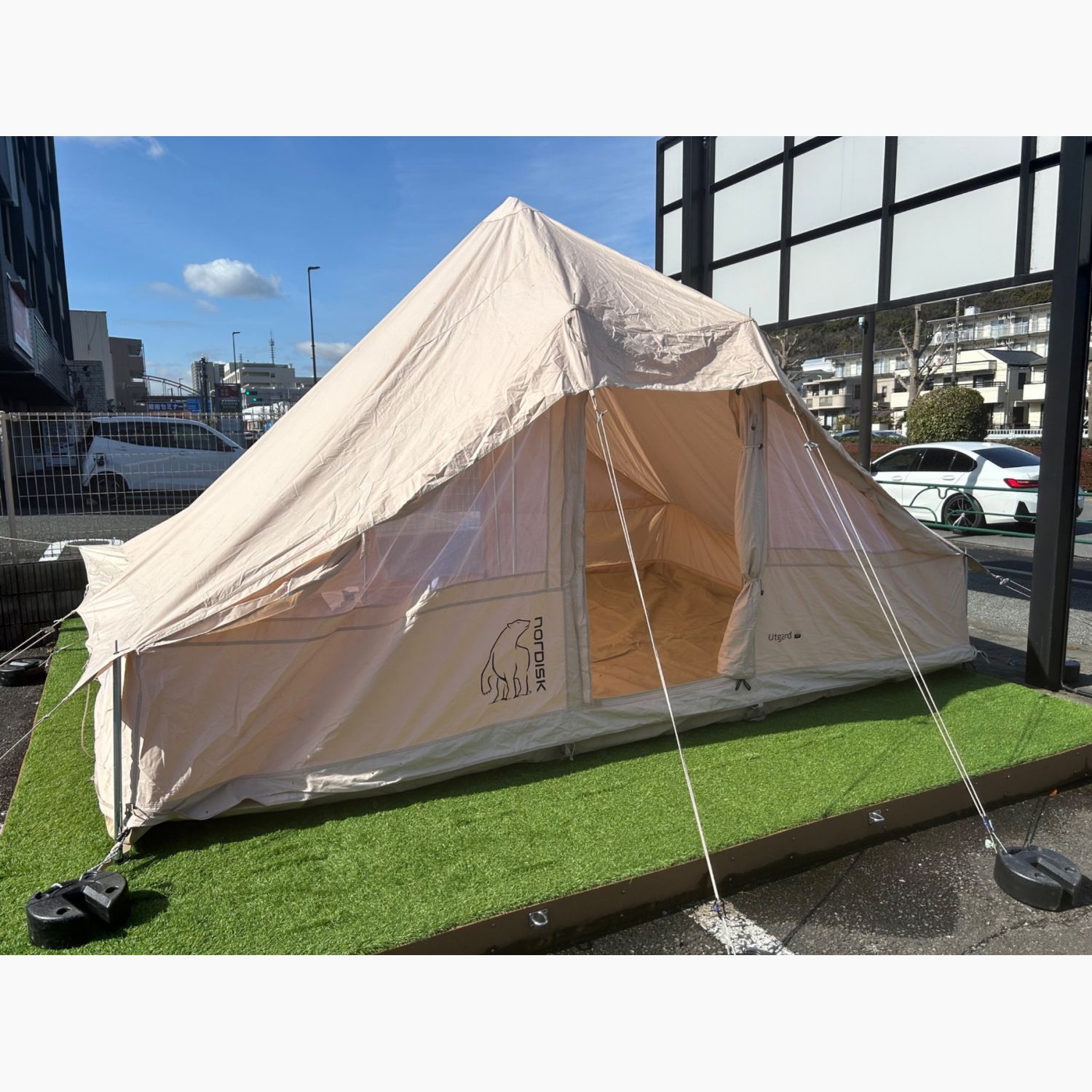 日本正規品　ノルディスク　ウトガルド　新品未使用　テント　キャンプこちらまだ販売しておりますか
