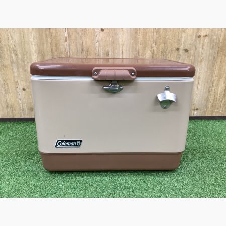 Coleman (コールマン) クーラーボックス 54QT/51L ベージュxブラウン 2161177 スチールベルトクーラー(バターナッツ )｜トレファクONLINE