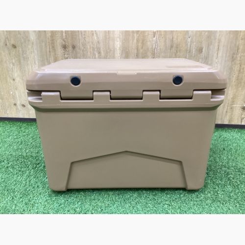 ICELAND COOLER (アイスランドクーラー) クーラーボックス 35QT/33.1L タン