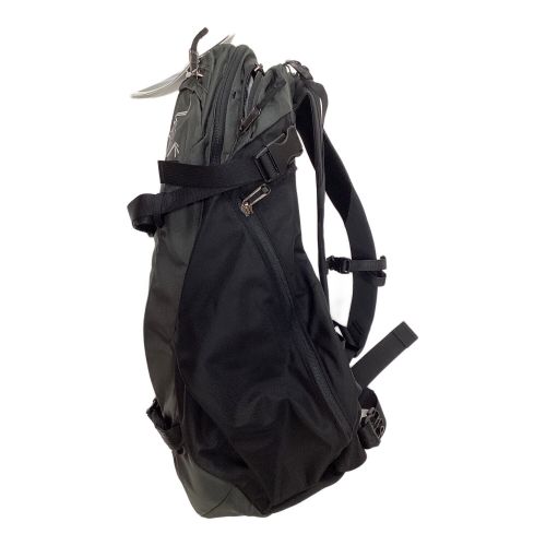 ARC'TERYX (アークテリクス) バックパック 38L グレー×ブラック 9505 QUINTIC38 背面長 約46～50cm 21-30L(日帰り)