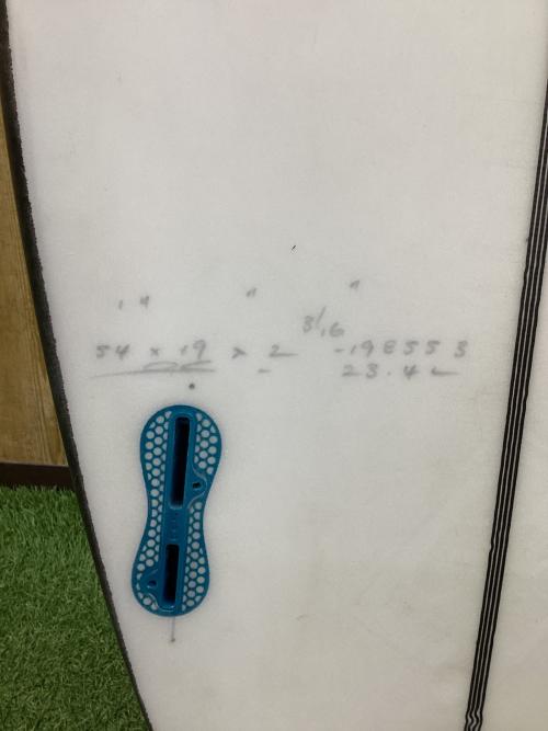 JS INDUSTRIES (ジェイエスインダストリー) ショートボード 5'4"x19x2'3/16 /23.4L FCSⅡ BLAK BOXⅡ トライフィンタイプ ラウンドテール