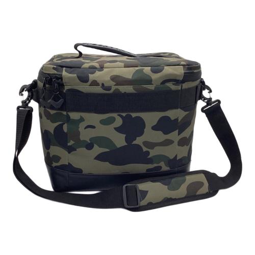A BATHING APE (アベイシングエイプ) BAPE CAMO SOFT COOLER M ソフトクーラー 迷彩