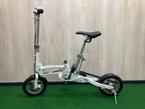 Mobiky Genius 折りたたみ自転車 DISC BRAKE ヘッドライト付 @ ホワイト