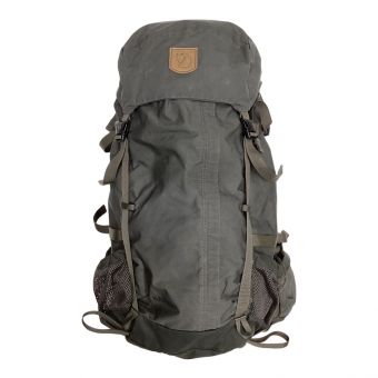FJALLRAVEN (フェールラーベン) バックパック 38L グレー 27085 KAIPAK 38 背面長 約46～50cm 31-40L(山小屋泊)