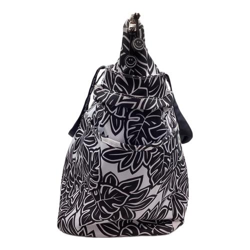 PEARLY GATES (パーリーゲイツ) ゴルフバッグ ホワイト×ネイビー モンステラ柄 ロッカーバッグ