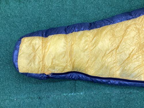 NANGA (ナンガ) マミー型シュラフ(ダウン) ストレージバッグ付き N1U4YE10 UDD BAG 450DX 【冬用】