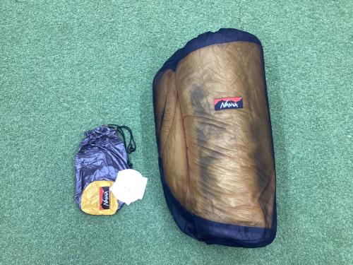 NANGA (ナンガ) マミー型シュラフ(ダウン) ストレージバッグ付き N1U4YE10 UDD BAG 450DX 【冬用】