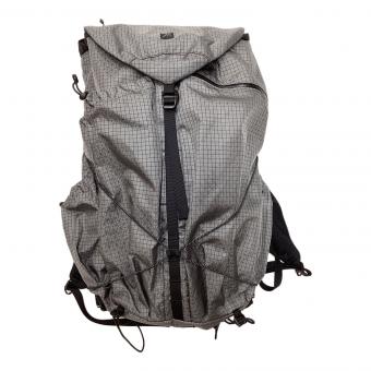 CAYL (ケイル) バックパック グレー 637g JUHEUL 背面長 約41～45cm 31-40L(山小屋泊)