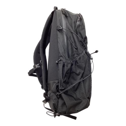 CAYL (ケイル) バックパック ブラック B-GRID SOBAEK 背面長 約46～50cm ～20L(日帰り)