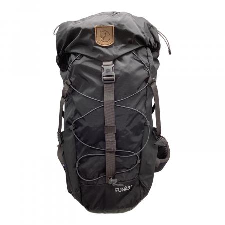 FJALLRAVEN (フェールラーベン) バックパック グレー FUNAS 25 FJALLRAVEN (フェールラーベン) バックパック グレー FUNAS 25