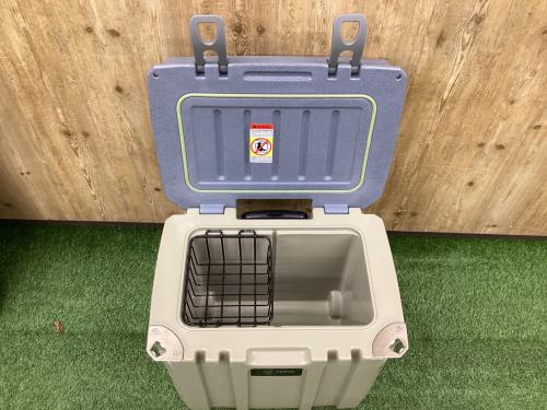 Oregonian Camper (オレゴニアンキャンパー) クーラーボックス グレー×タン ホイール付 ヒャドクーラー37