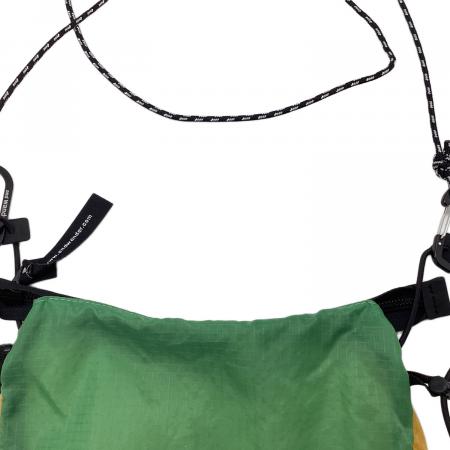 and wander アップサイクルサコッシュ 青/黄色 and wander upcycle sacoche / アンドワンダー アップサイクル