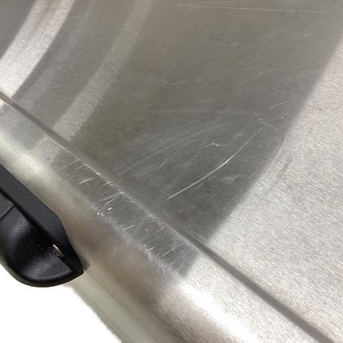 Coleman (コールマン) クーラーボックス 54QT(約51L) シルバー×ブラック 2159596 スチールベルトクーラー54QT