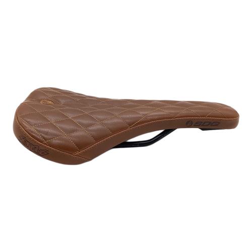 SDG サドル BEL-AIR V3