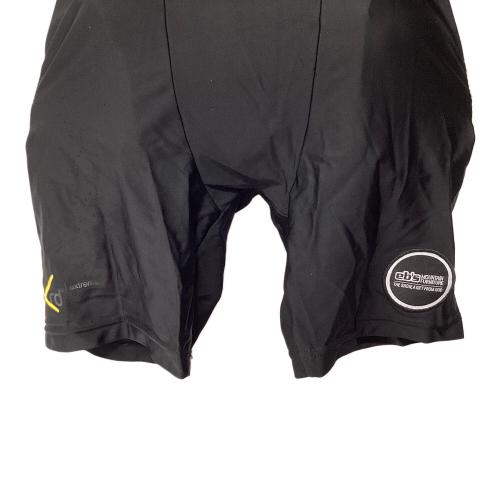 EBS (イービーエス) プロテクター SIZE M ブラック ヒップ XRD