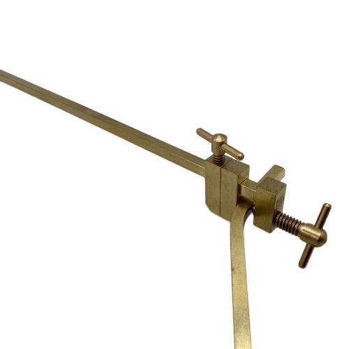 KALUGII ランタンスタンド 変幻4在／ヘンゲンジザイ【真鍮製】